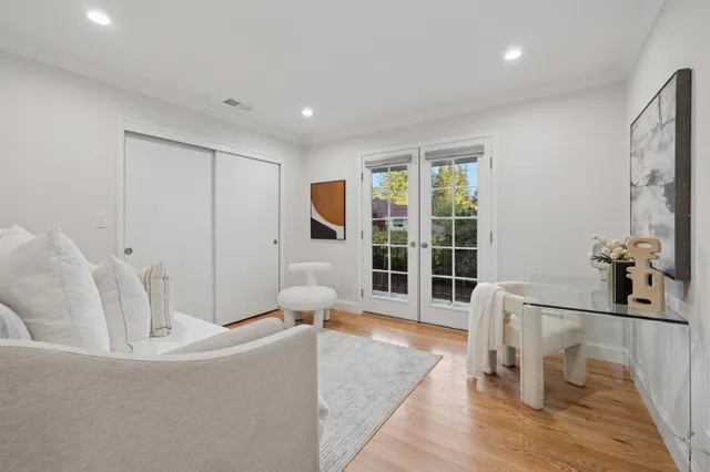 $8,999,000 | 243 Selby Lane, Atherton, CA 94027