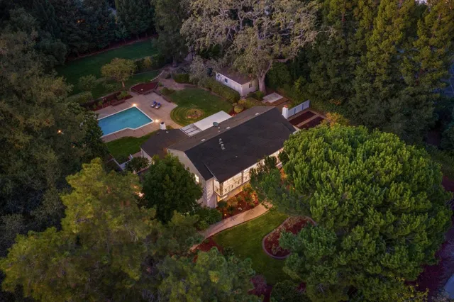 $8,999,000 | 243 Selby Lane, Atherton, CA 94027