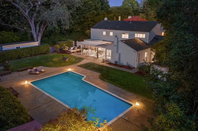 $8,999,000 | 243 Selby Lane, Atherton, CA 94027