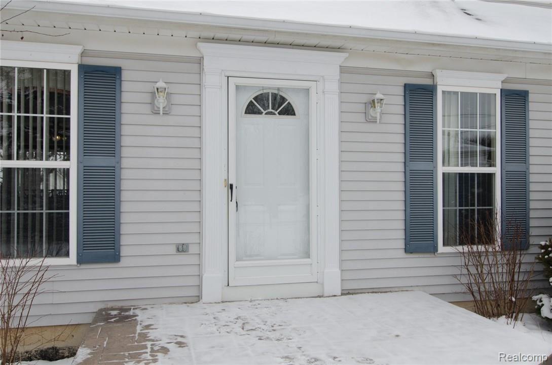 70462 Mellen Road Romeo, MI 48065 - Photo 2 of 28 GRU_2.jpg