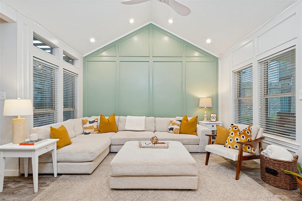 3642 Word Street Dallas, TX 75204 - Photo 1 of 33