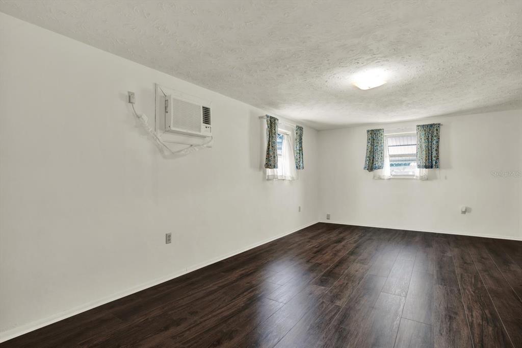 1617 Derrick Street Holiday, FL 34690 - Photo 15 of 32