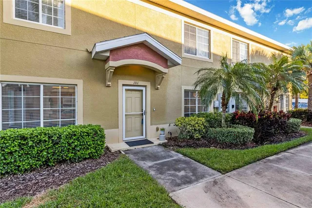 $235,000 | 3707 45th Terrace West, Unit 101, Bradenton, FL 34210