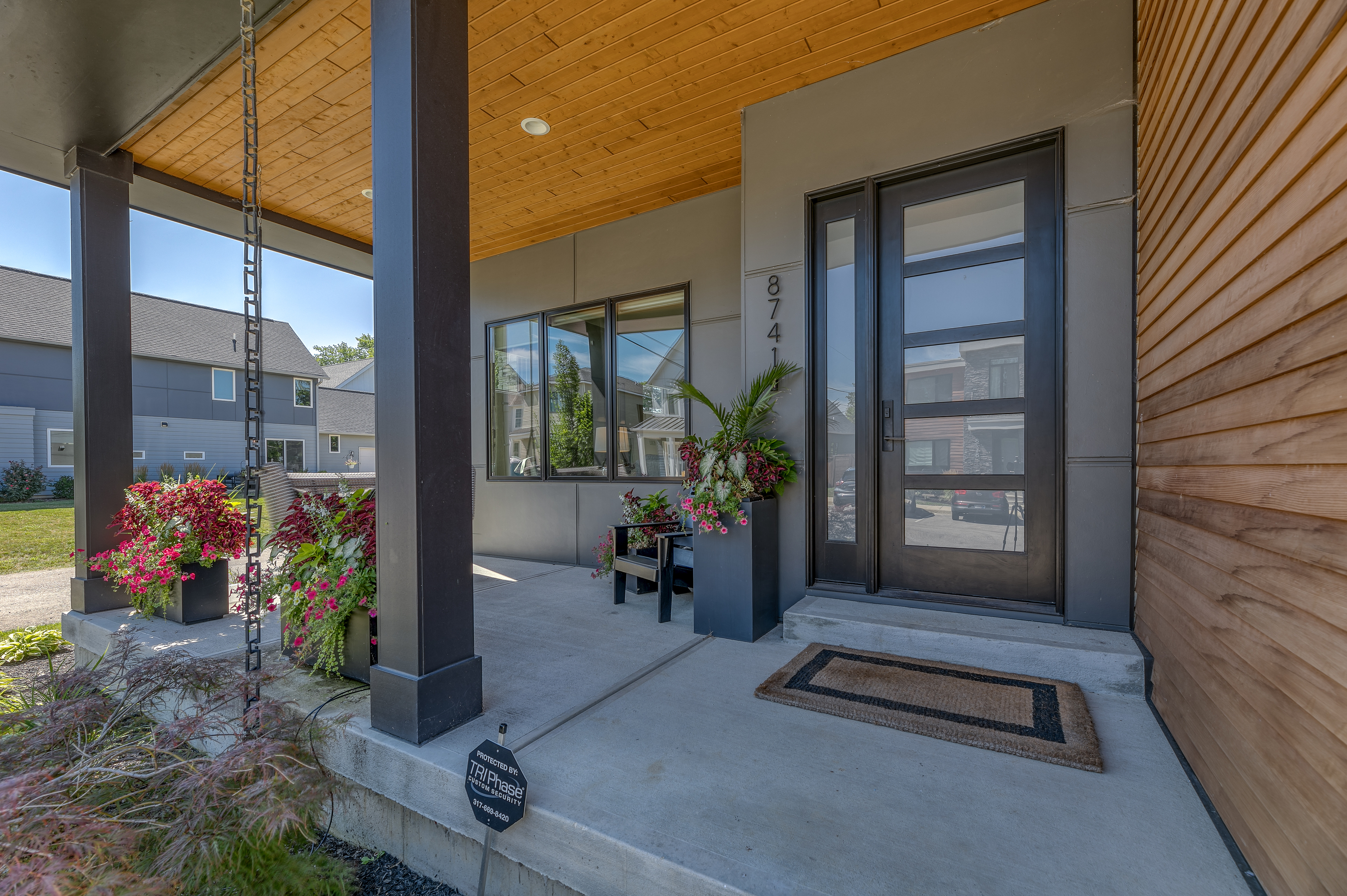 8677 Morgan Drive Fishers, IN 46038 - Photo 16 of 45