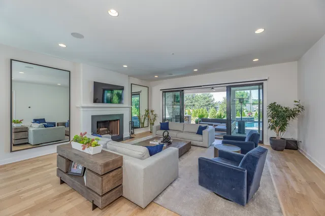 $145,000 | 8677 Morgan Drive, Fishers, IN 46038