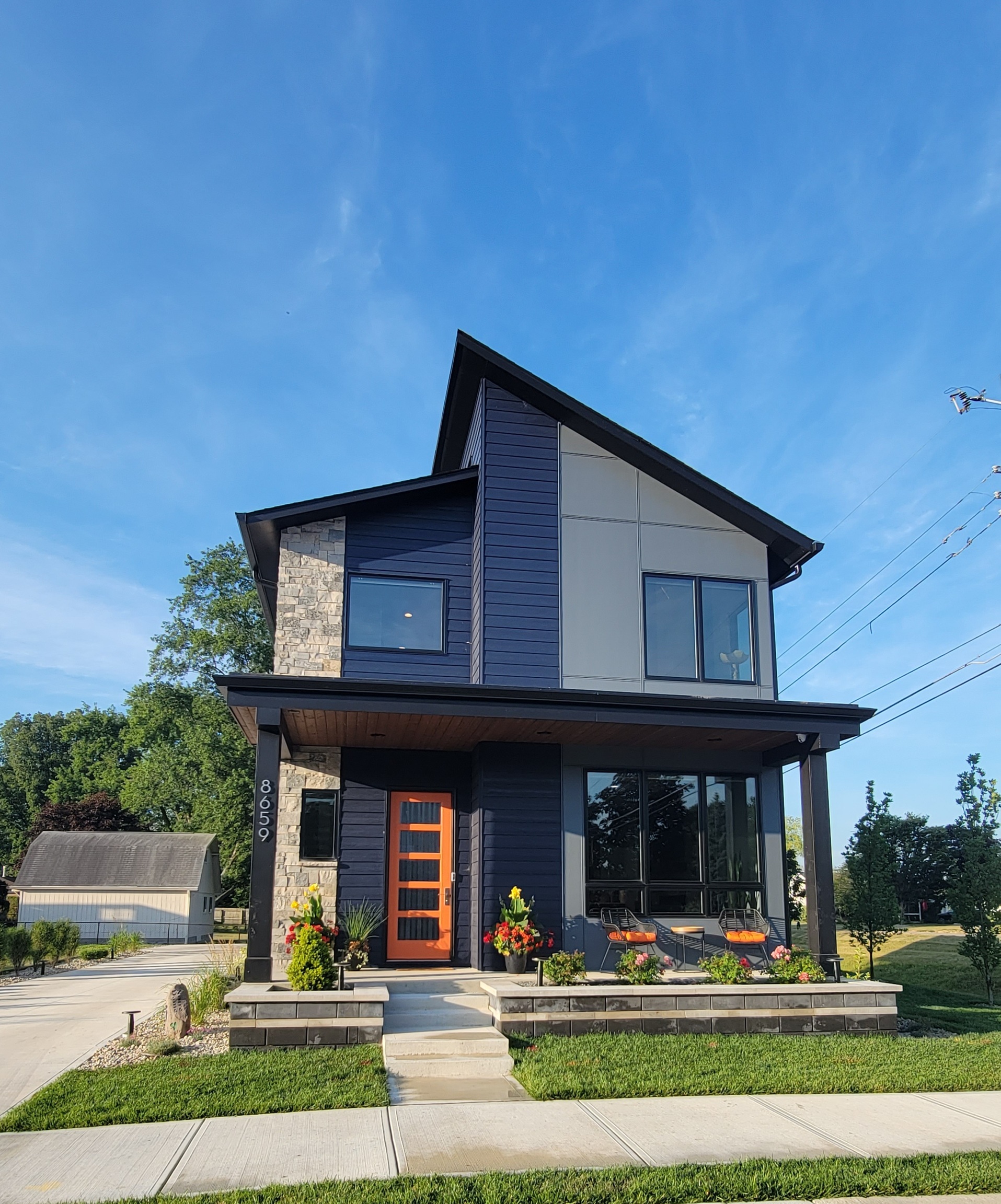 8677 Morgan Drive Fishers, IN 46038 - Photo 3 of 45