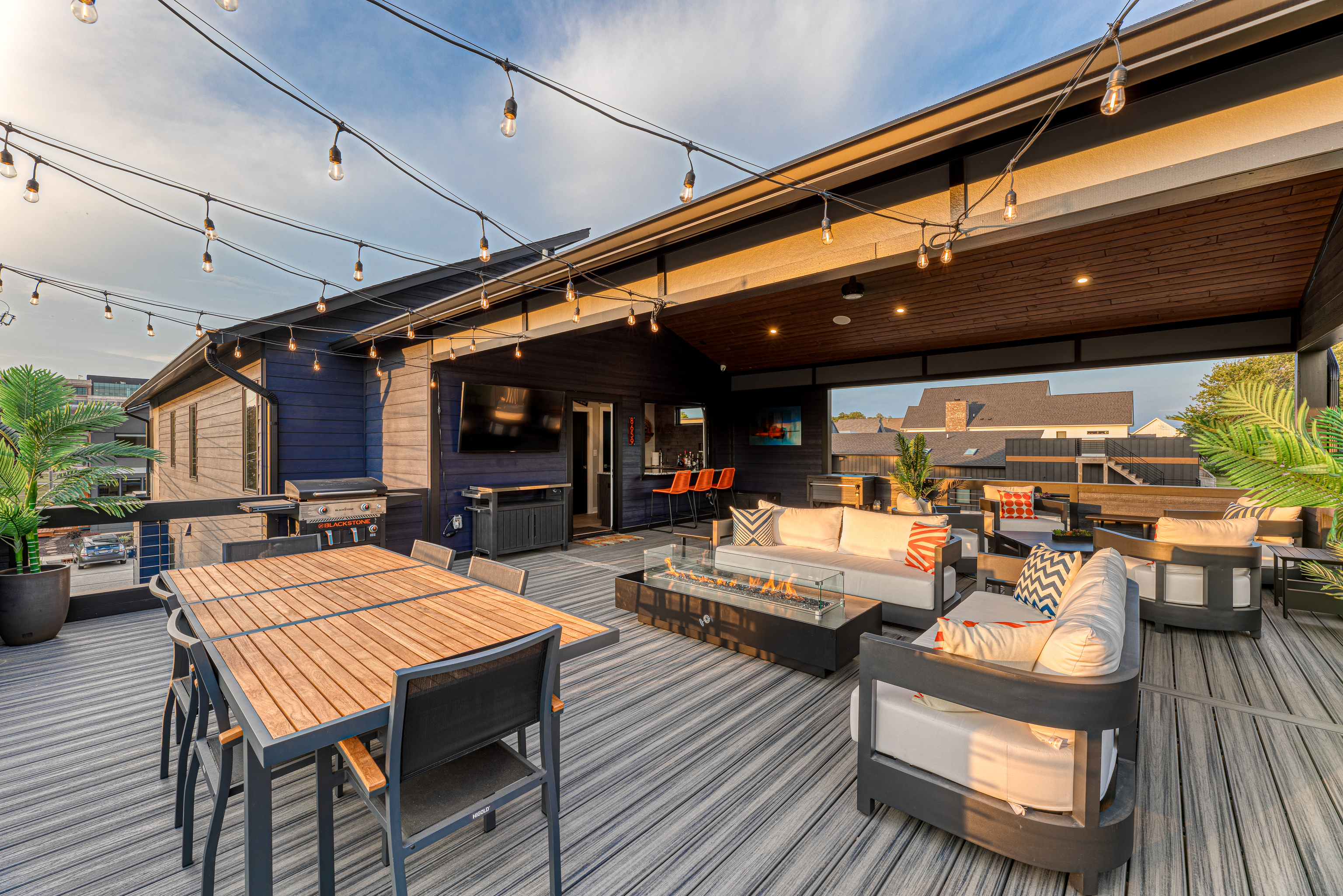 8677 Morgan Drive Fishers, IN 46038 - Photo 6 of 45