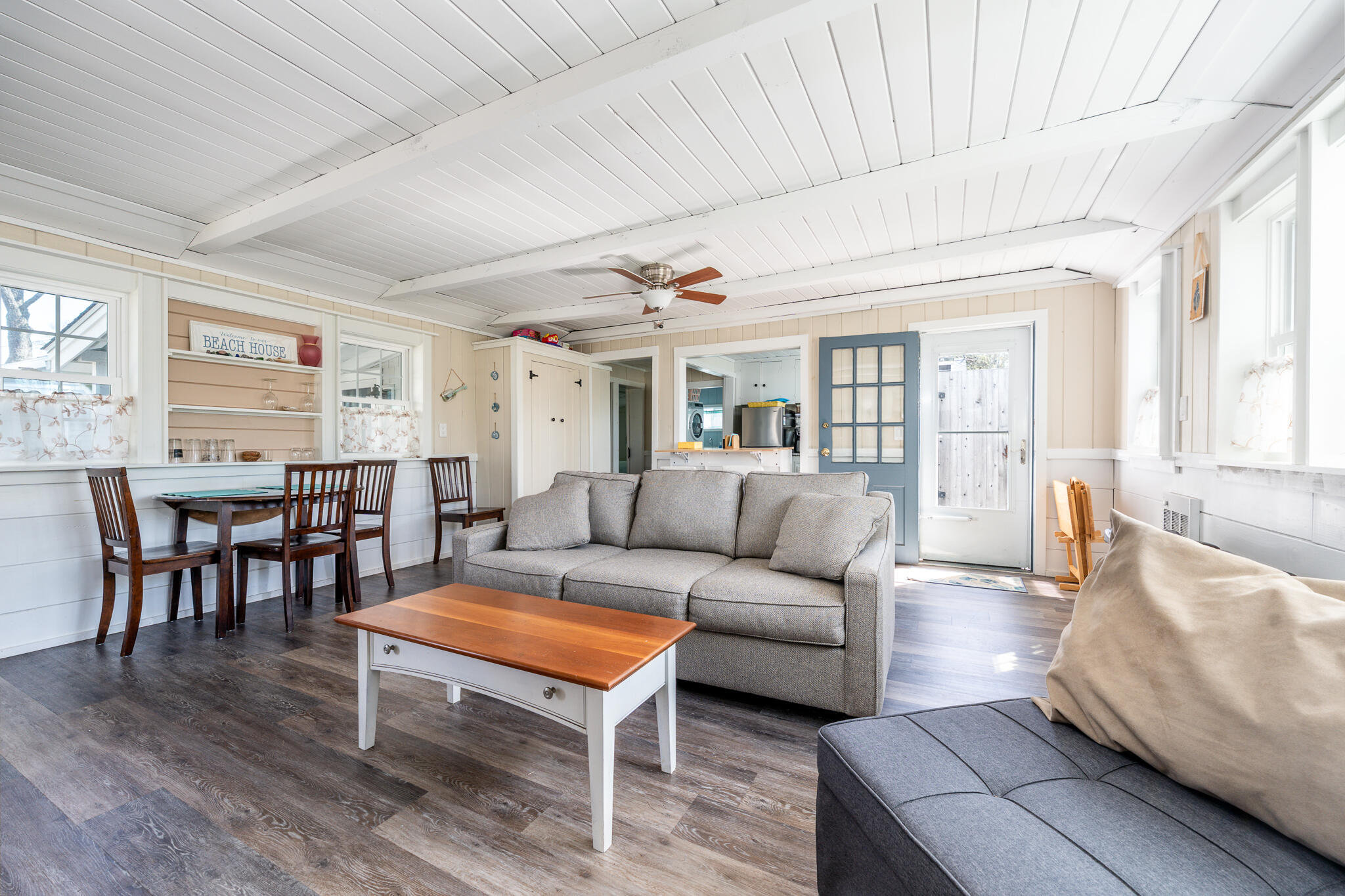 242 Old Wharf Road, Unit F2 Dennis Port, MA 02639 - Photo 7 of 42 livroom4