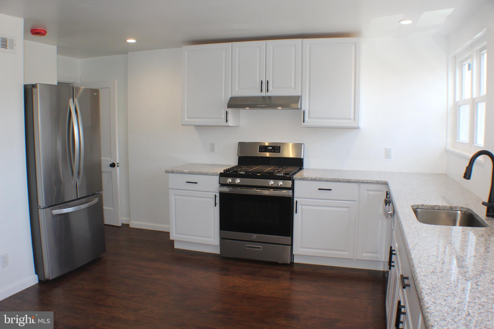 761 Bennington Road Folcroft, PA 19032 - Photo 8 of 23
