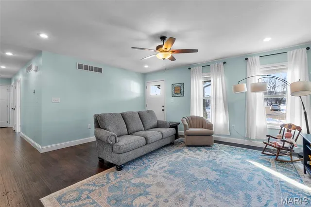 $374,900 | 131 Brandon Cole Court, Jackson, MO 63755