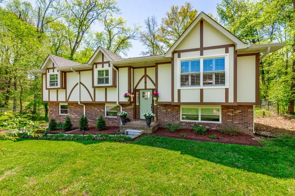 $400,000 | 6307 Ridge Lake Road, Hixson, TN 37343