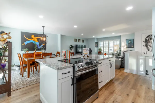 $400,000 | 6307 Ridge Lake Road, Hixson, TN 37343