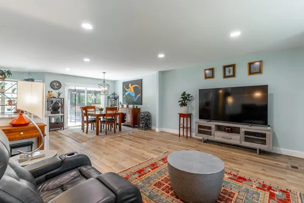 $400,000 | 6307 Ridge Lake Road, Hixson, TN 37343