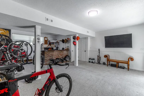 $400,000 | 6307 Ridge Lake Road, Hixson, TN 37343