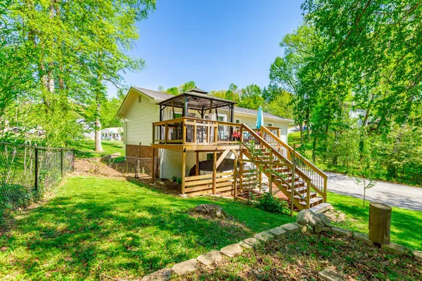$400,000 | 6307 Ridge Lake Road, Hixson, TN 37343