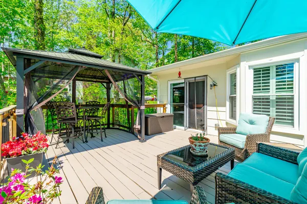 $400,000 | 6307 Ridge Lake Road, Hixson, TN 37343
