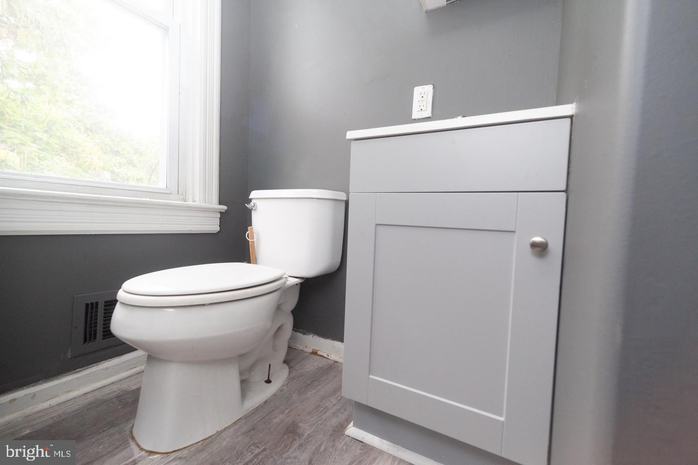 313 South Fairview Street Riverside, NJ 08075 - Photo 3 of 20