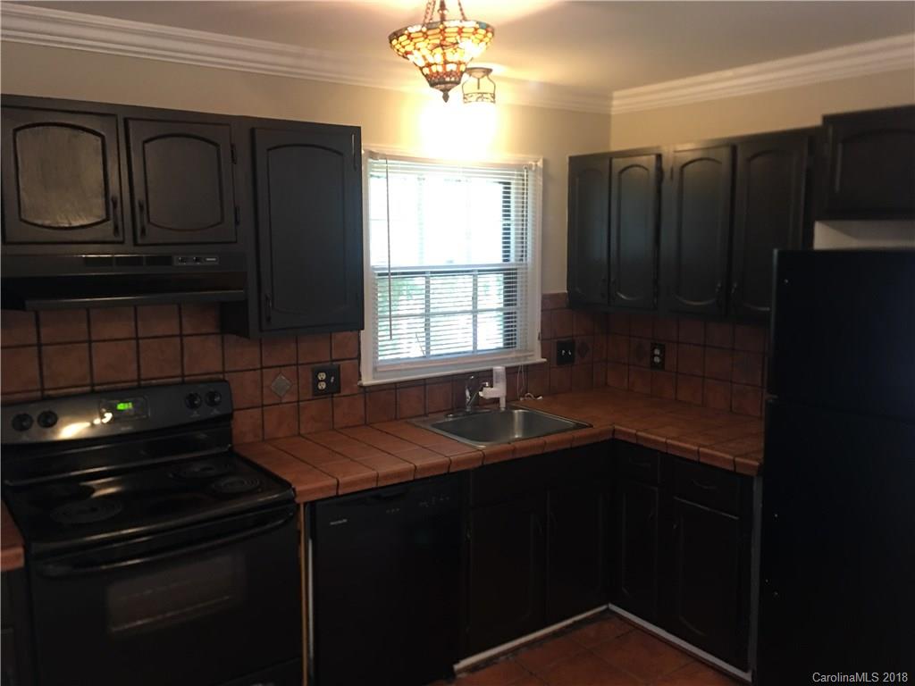 8504 Beechbrooke Road Charlotte, NC 28227 - Photo 2 of 7