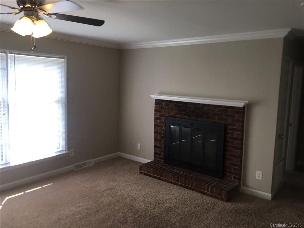 8504 Beechbrooke Road Charlotte, NC 28227 - Photo 3 of 7