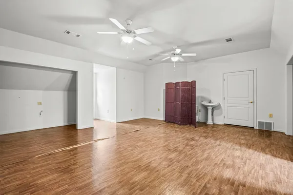 $650,000 | 28 Tipton Lake Circle East, Millington, TN 38053