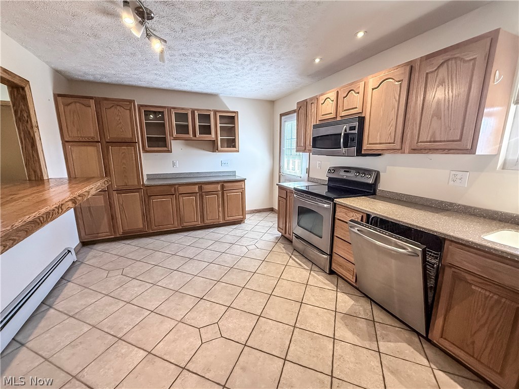 108 36th Street Vienna, WV 26105 - Photo 5 of 41