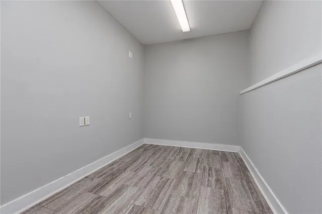 $207,500 | 12696 West 108th Terrace, Overland Park, KS 66210