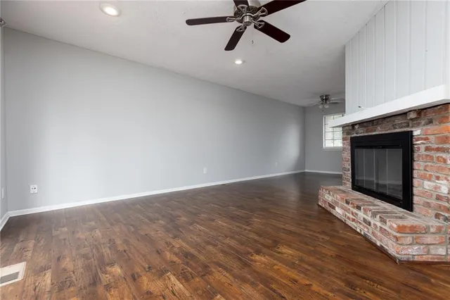 $207,500 | 12696 West 108th Terrace, Overland Park, KS 66210