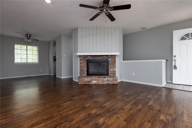 $207,500 | 12696 West 108th Terrace, Overland Park, KS 66210