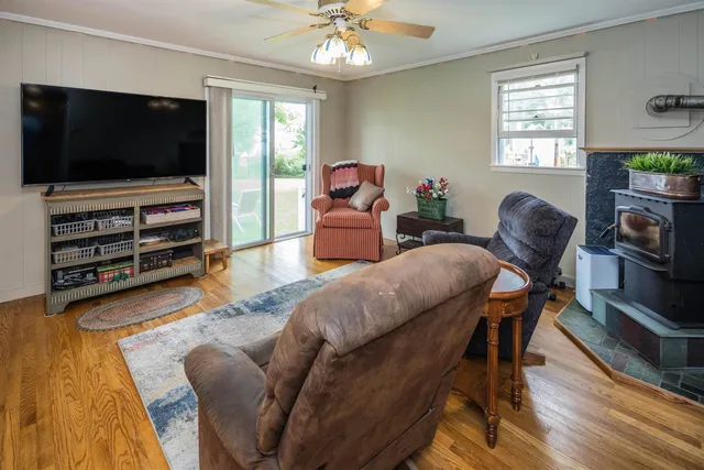 $619,900 | 10 Old Town Road, Castleton, VT 05735