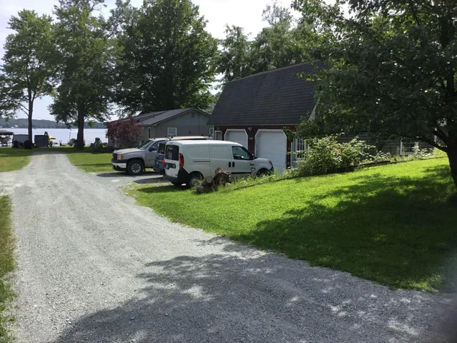 $619,900 | 10 Old Town Road, Castleton, VT 05735