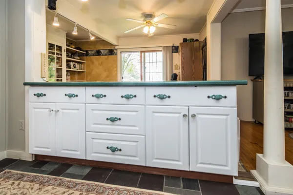 $619,900 | 10 Old Town Road, Castleton, VT 05735