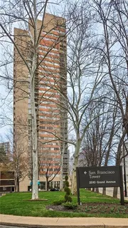 $650,000 | 2510 Grand Boulevard, Unit 3001, Kansas City, MO 64108