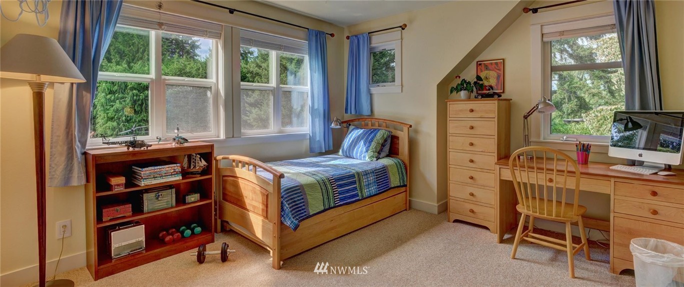 6448 Northeast Ralston Road Bainbridge Island, WA 98110 - Photo 14 of 25 Gallery Image 14