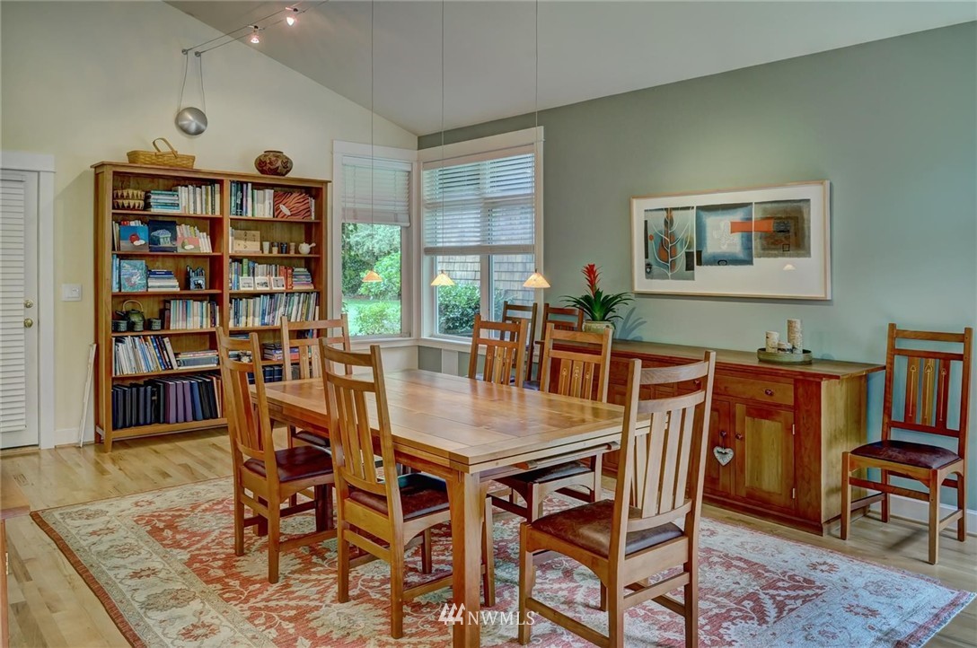 6448 Northeast Ralston Road Bainbridge Island, WA 98110 - Photo 9 of 25 Gallery Image 9