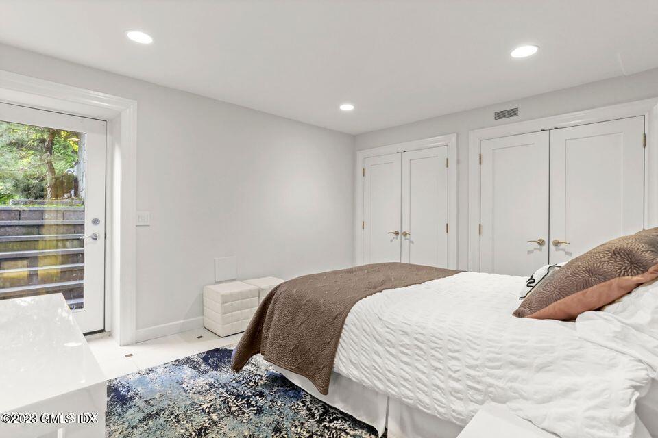 26 Round Hill Road Greenwich, CT 06831 - Photo 30 of 38 LL Bedroom