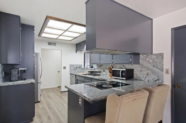 $499,999 | 3425 Woodbine Drive, Modesto, CA 95355