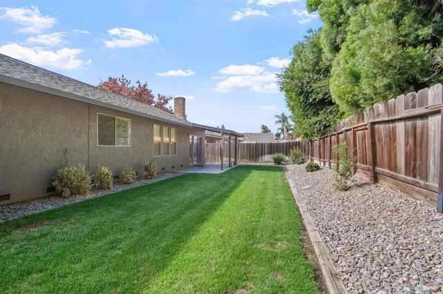 $499,999 | 3425 Woodbine Drive, Modesto, CA 95355
