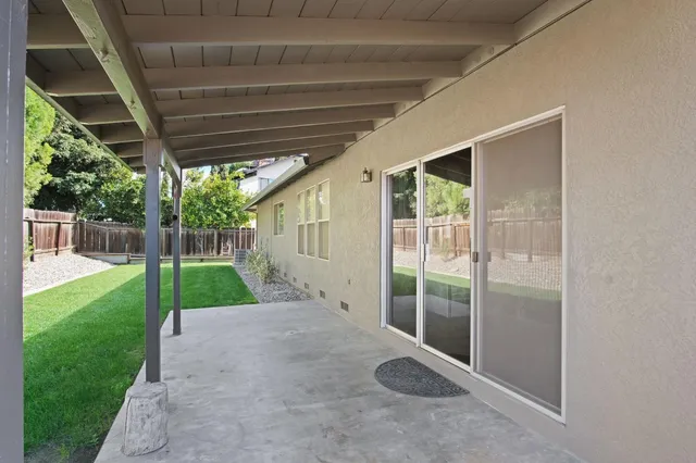 $499,999 | 3425 Woodbine Drive, Modesto, CA 95355