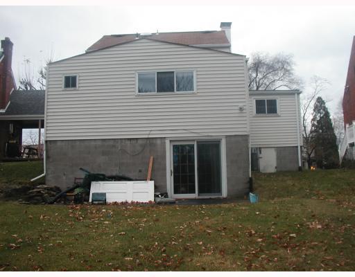 843 Rolling Rock Road Pittsburgh, PA 15234 - Photo 10 of 11 Exterior Back.