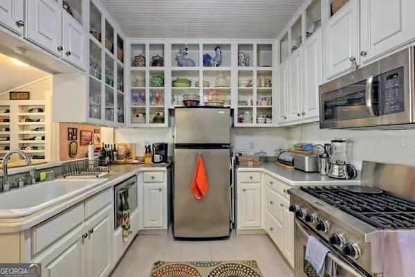 $825,000 | 208 Colony Road, Dillard, GA 30537