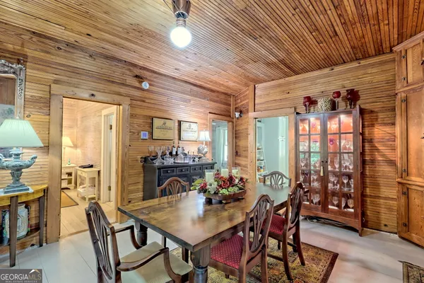 $825,000 | 208 Colony Road, Dillard, GA 30537