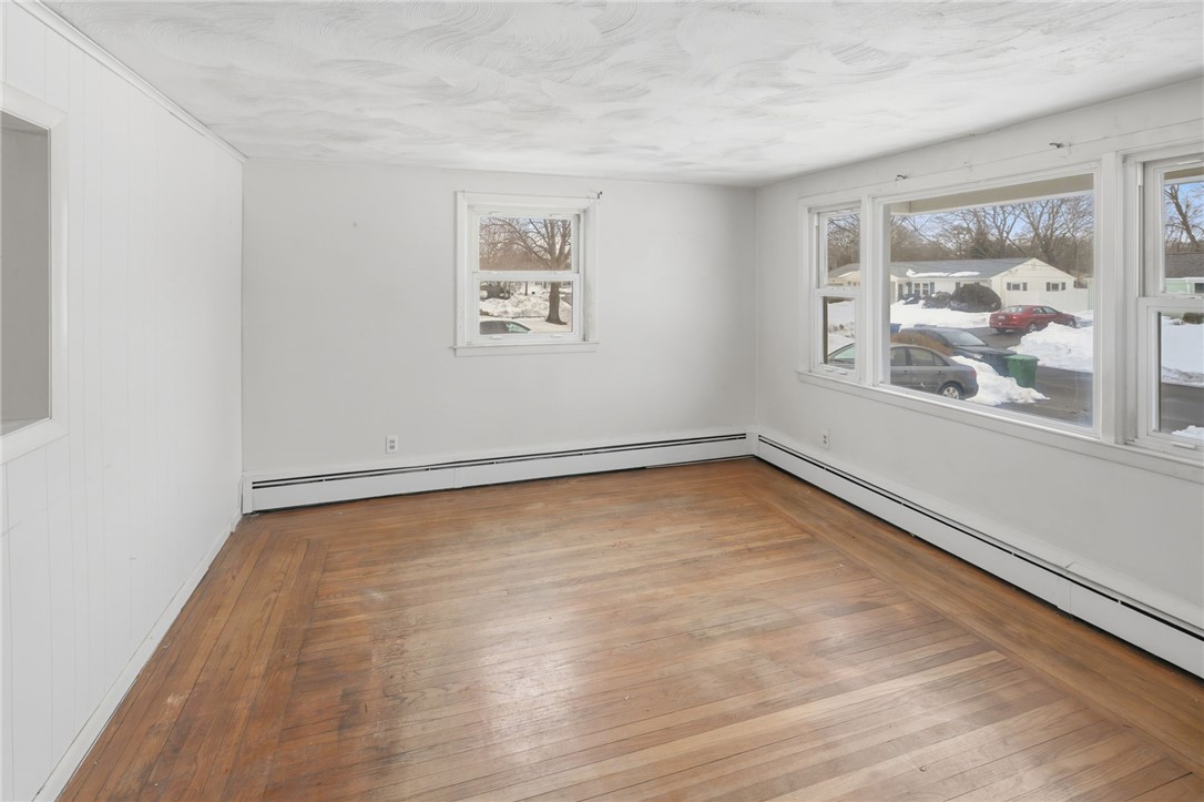 60 Duncan Road Warwick, RI 02886 - Photo 6 of 14