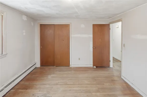 $325,000 | 60 Duncan Road, Warwick, RI 02886