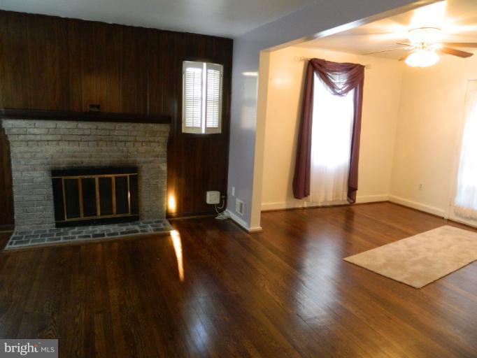 1110 Dryden Street Silver Spring, MD 20901 - Photo 15 of 23 Living Room/Dining Room