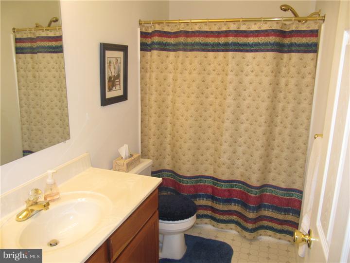 508 Martins Road Reading, PA 19608 - Photo 21 of 24 Bathroom
