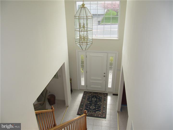 508 Martins Road Reading, PA 19608 - Photo 23 of 24 Foyer
