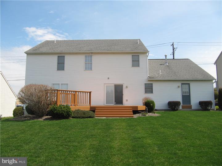 508 Martins Road Reading, PA 19608 - Photo 4 of 24 Exterior Back