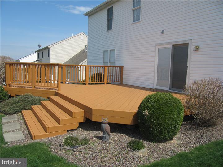 508 Martins Road Reading, PA 19608 - Photo 7 of 24 Deck