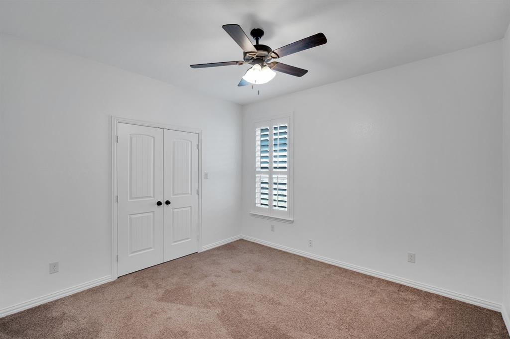 4004 Brookdale Road Benbrook, TX 76116 - Photo 14 of 37