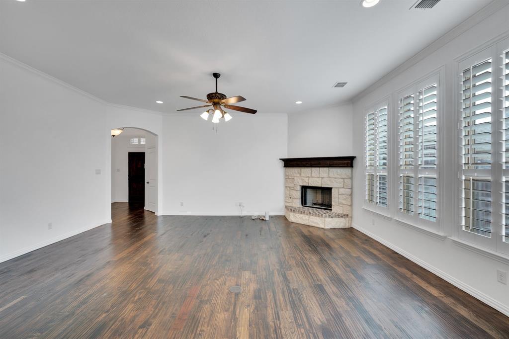 4004 Brookdale Road Benbrook, TX 76116 - Photo 2 of 37
